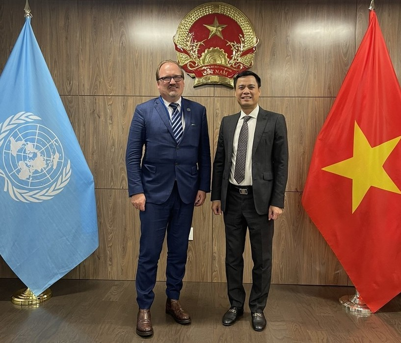 View - 	Vietnam hopes for further cooperation with OECD at U.N. forums: Ambassador